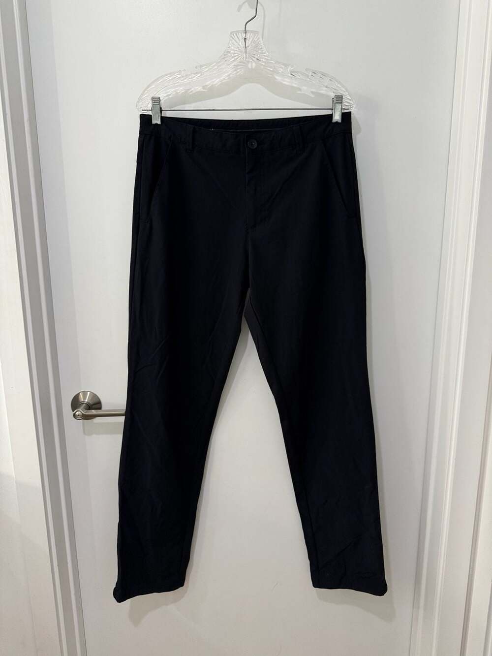 Oakley Regular Fit Black Performance Chino Pants Size US 32